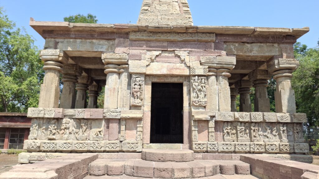 शिव मंदिर